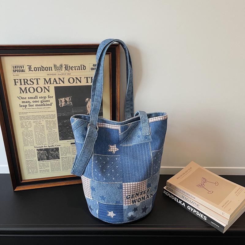 Gentlewoman Denim Bucket Bag - 2026 Small Niche Fashion Letter Shoulder Tote for Women синий