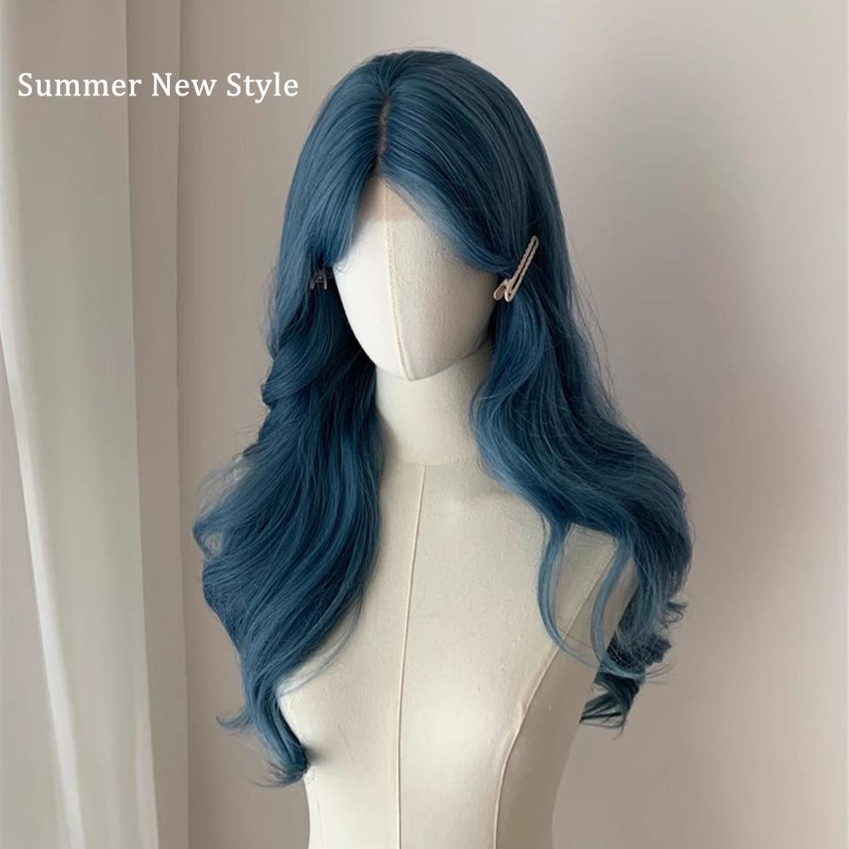 22 Zoll Seeblaue Farbe Synthetische Perücken Mittelscheitel Lang Natürlich Welliges Haar Perücke Für Frauen Cosplay Drag Queen Party Hitzebeständig