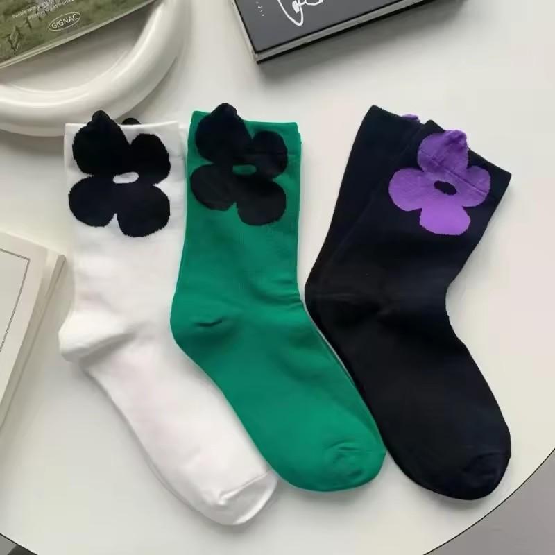 

3 Pairs Japanese Korean Style Cartoon Girls Socks Flower Candy Color Harajuku Kawaii Mid Tube Socks Breathable Vintage Sox One Size