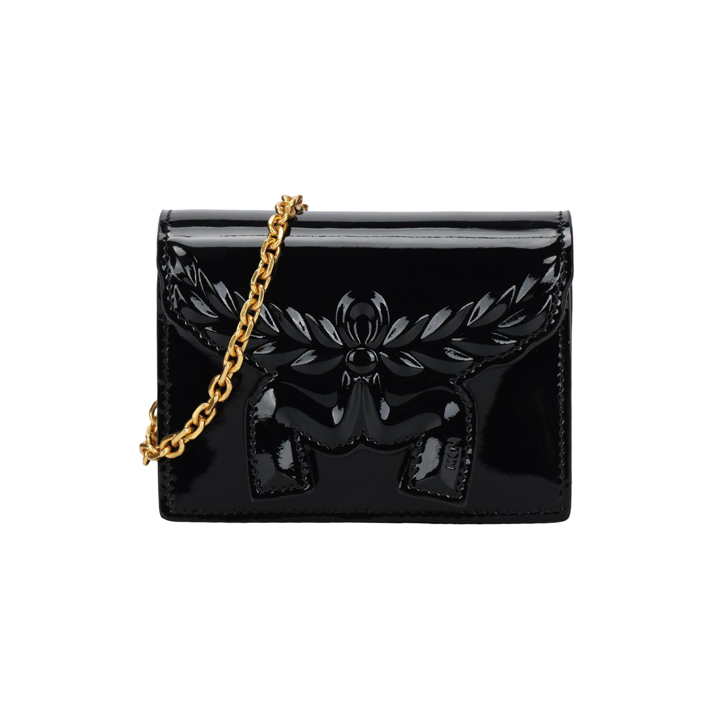 

MCM Black Patent Leather Chain Wallet Crossbody Bag with Gold Hardware for Daily Use Basic Set (Bag+Dust Bag)