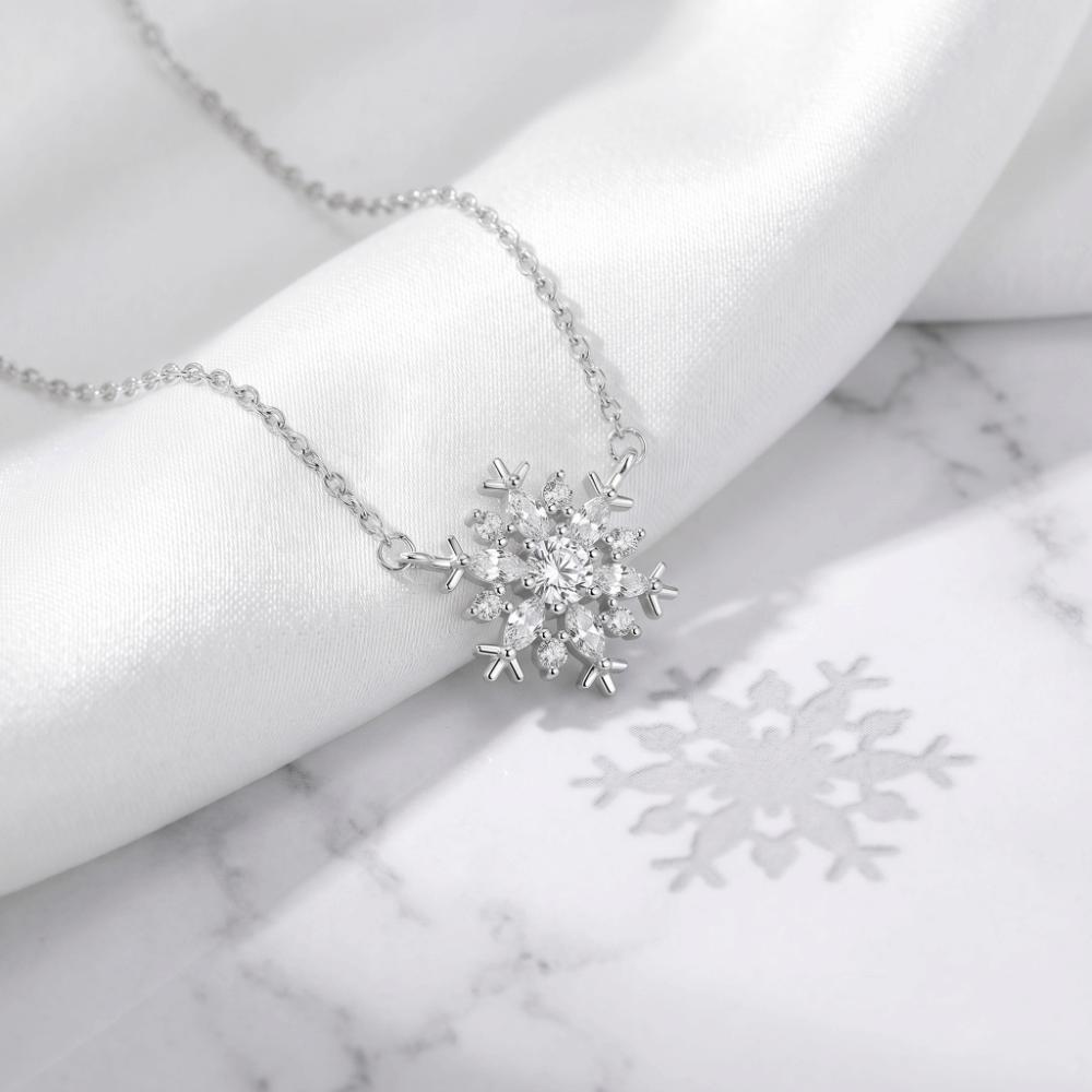 Zircon Women's Collarbone Chain Choker Snowflower Crystal Necklace Snowflake Necklace  Daily