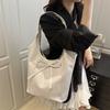 2025 early spring woven texture tote bag new simple casual retro large capacity versatile daily shoulder bag women