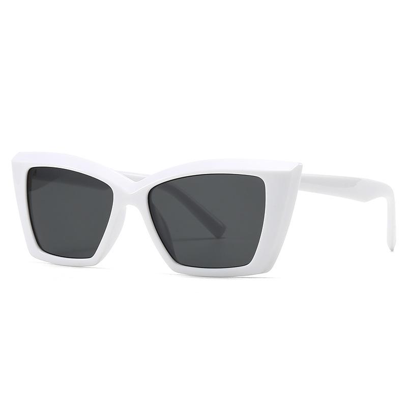 

Durable High Quality Retro Stylish High End Designer Style Trendy Edgy Punk Glamorous For Both Female Sun Glasses