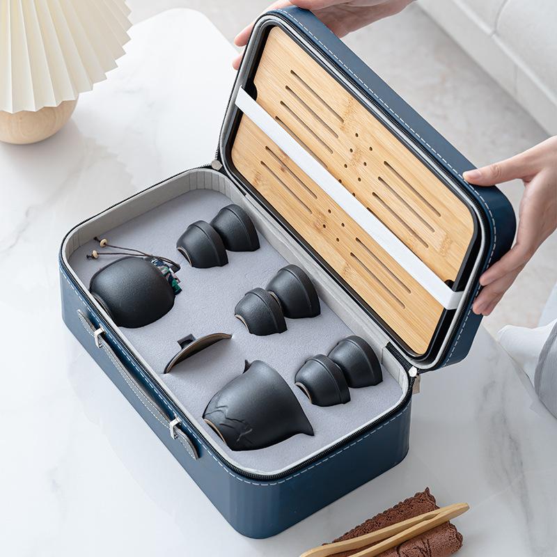 

Black pottery retro Jiangshan travel tea set, a pot of six cups gift box, business souvenir, outdoor portable ceramics