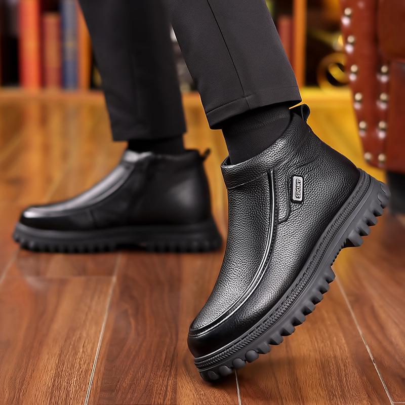 Men's Retro High-Top Leather Boots: Autumn/Winter Cowhide, Plus Velvet, Warm, Thick-Soled, Casual/Work Style.
