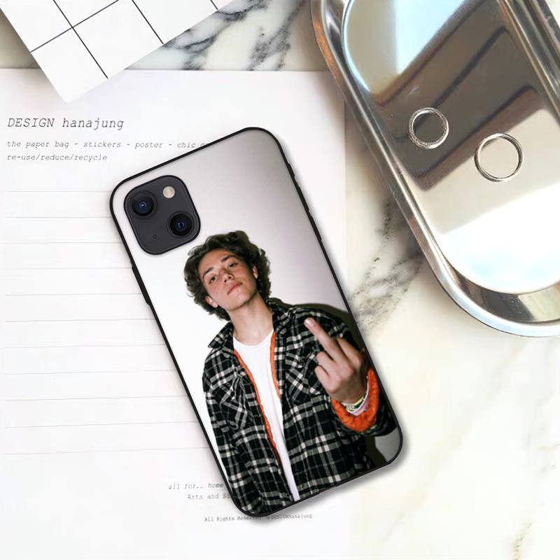 Carl Shameless Phone Case For iPhone 11 12 Mini 13 14 15 Pro XS Max X Plus SE XR Shell