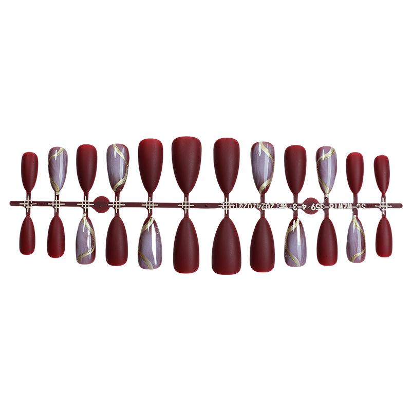 

Матовые омбре накладные ногти винно-красного цвета в европейском и американском стиле с линиями из золотой пудры