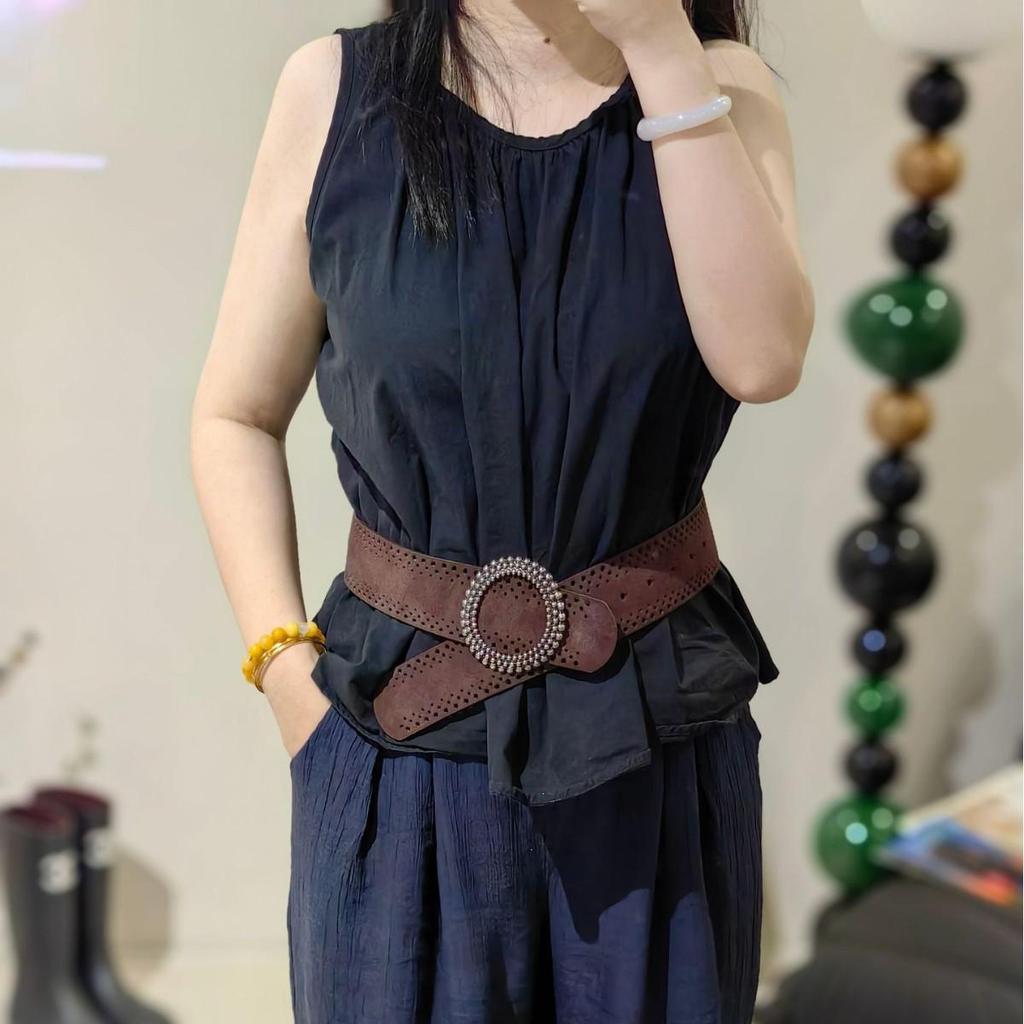 Breiter Wildleder-Gürtel für Damen mit runder Schnalle - Vielseitiges Modeaccessoire für Röcke & Mäntel