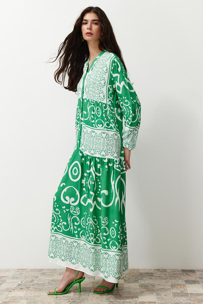 Women's Hijab Dress New Season Fashion Fuchsia Shawl Patterned Button Detailed Woven Dress