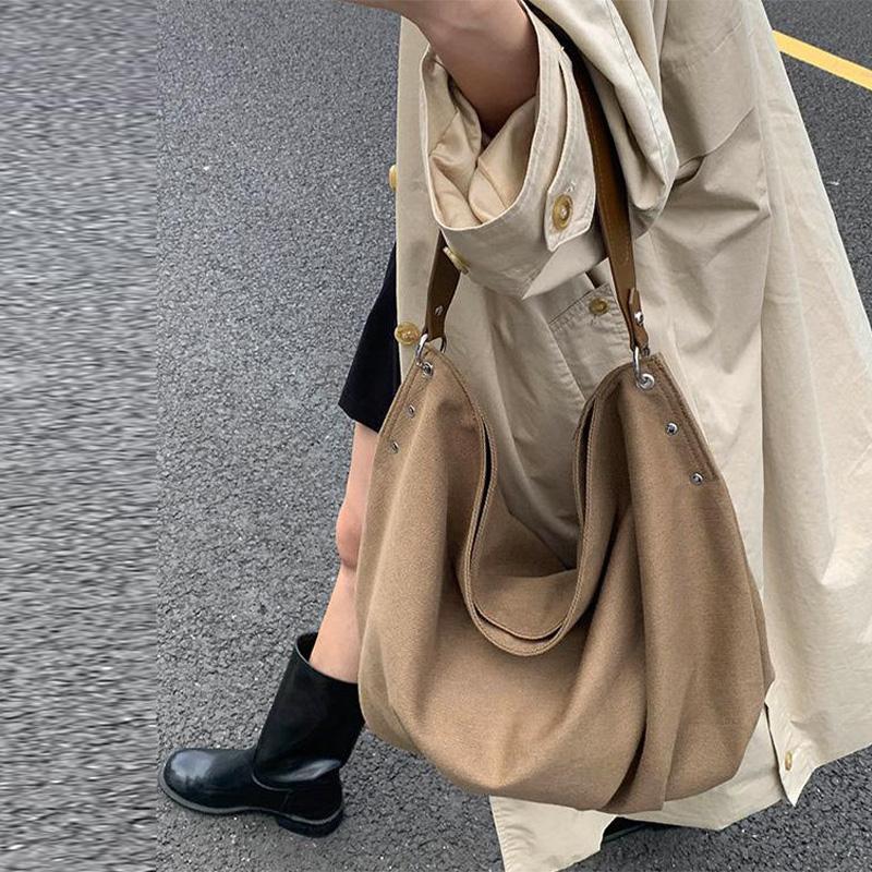 European American Retro Tote Bag Light Luxury Stylish Large-capacity Shoulder Bag New Suede Handbags Simple Casual Commuter Bags