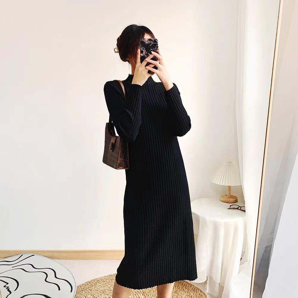 Robe tricotée ample à col semi-haut pour femme Automne/Hiver 2025