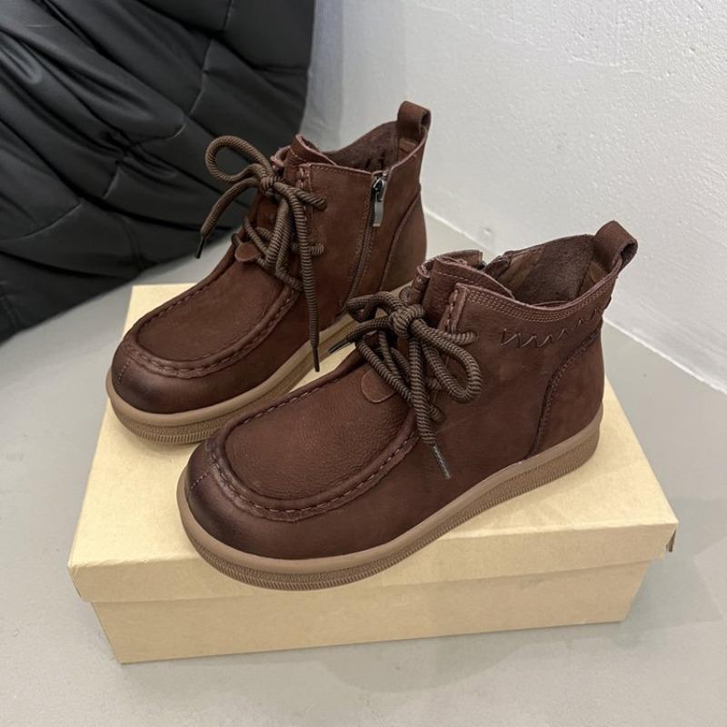 New Flat Women's Shoes, Large-sized Retro Lace-up Casual Shoes, Soft Leather Ankle Boots