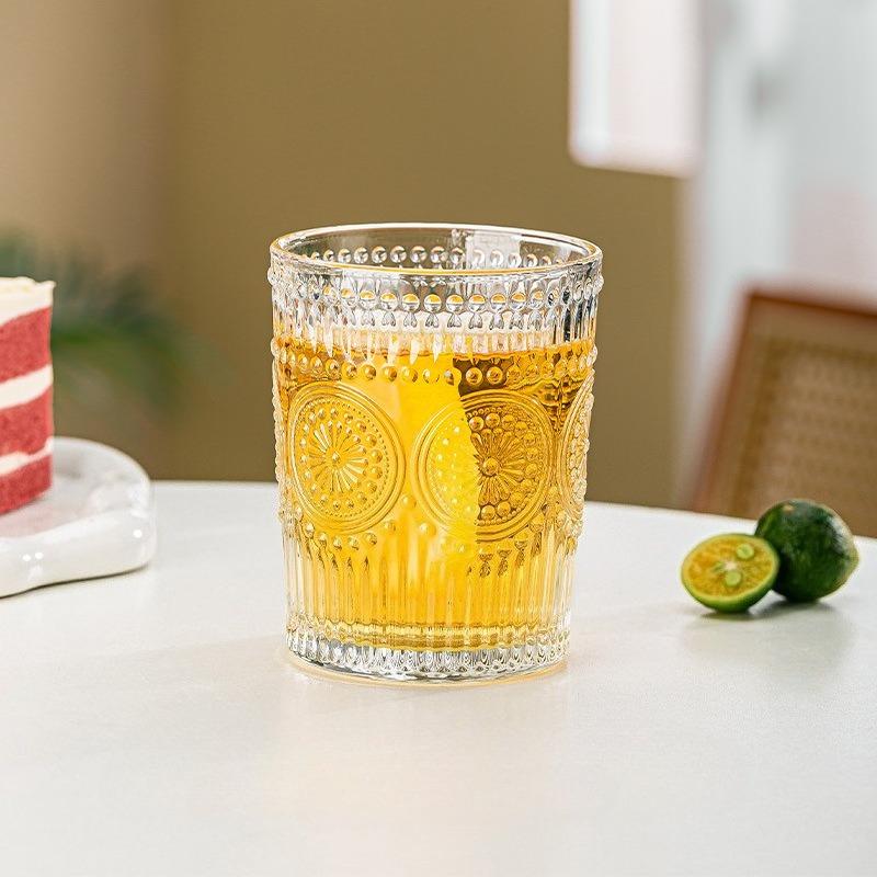 

Набор из 4 чашек по 300 мл или 350 мл с резьбой в виде подсолнуха для питьевой воды, сока, молока, виски и стеклянные чашки высокой эстетики 4pcs