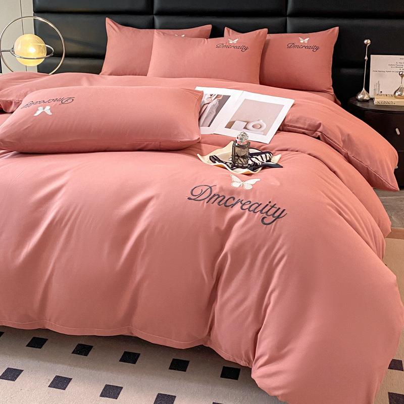 Light Luxury Polished Bedding Four-piece Set Thickened Solid Color Bed Sheet Quilt Cover Pillowcase