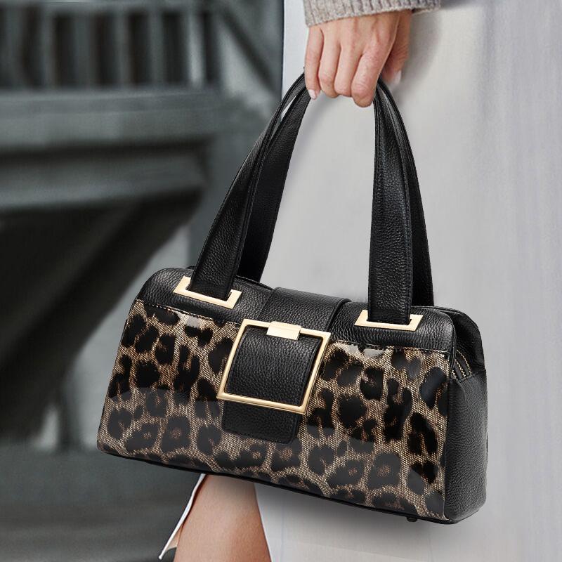 Aidrani New black high - capacity women's handbag with a fashionable leopard print design crafted from high - quality cowhide
