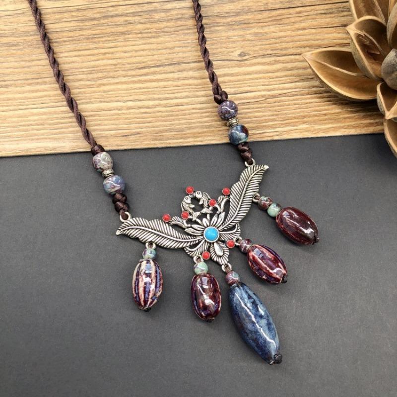 Retro literarische Baumwolle und Leinen Keramikkette, vielseitige lange Pulloverkette für Damen mit Quastenanhänger-Accessoires