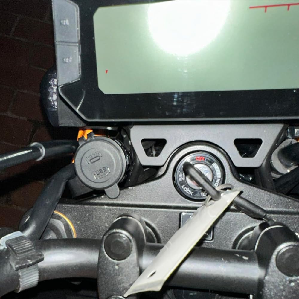 Quick Charger 3.0 USB Power Kit for Honda Grom 125 GROM 125 / MSX 125 JC92 (2021-2024)