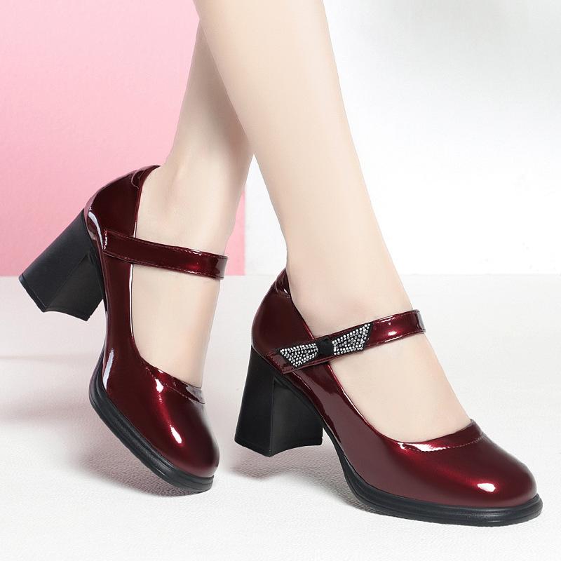 

модные туфли Мэри Джейн женские ретро британский стиль Хепберн черные высокие каблуки с пряжкой в одно слово толстый каблук квадратный нос одинарные кожаные туфли 36(Foot23cm)
