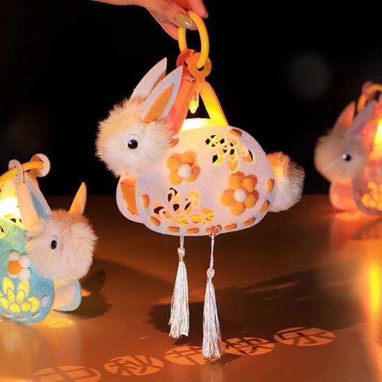 

DIY Rabbit Lantern Kit for Kids Handmade Plush Rabbit Handheld Lantern for Chinese New Year Mid-Autumn Festival Decoration рожевий