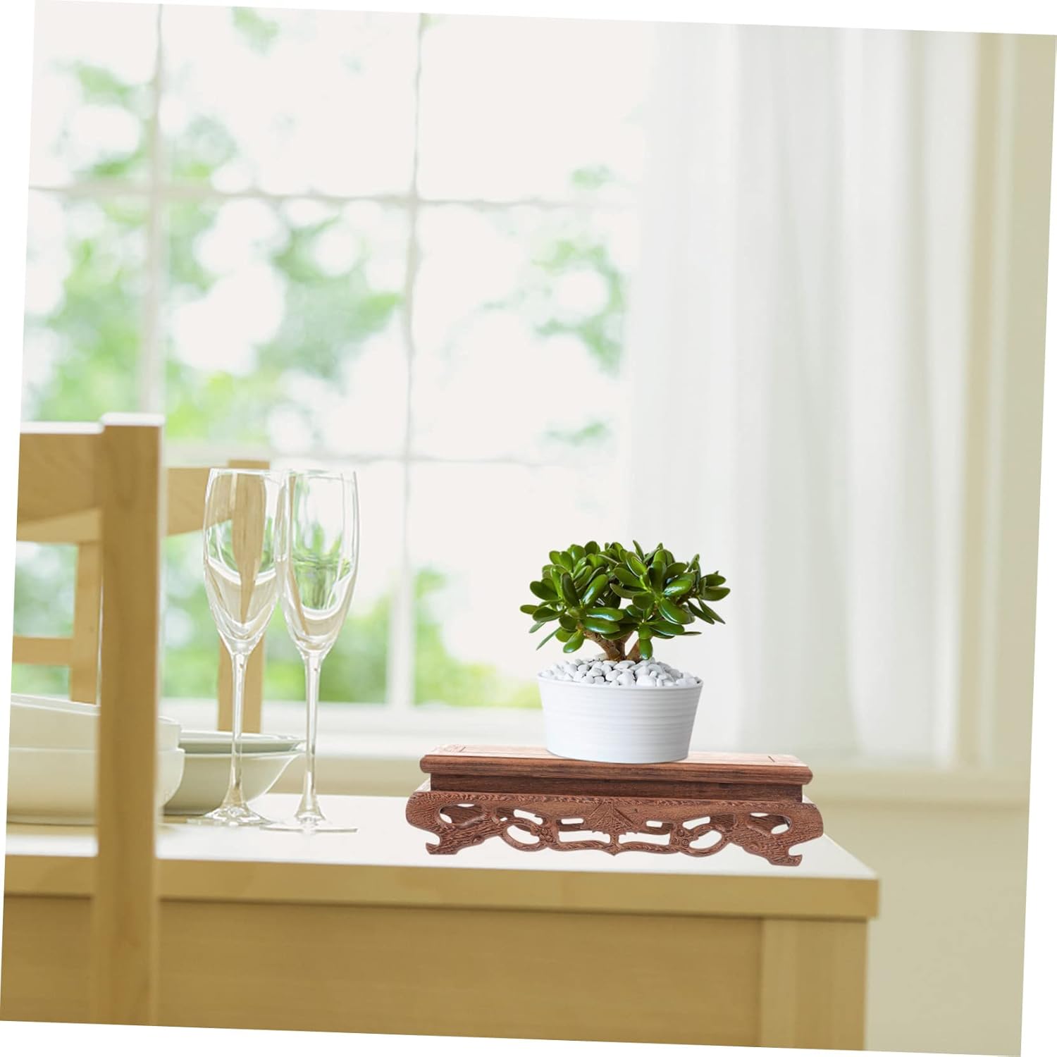 

Прямоугольная деревянная подставка для фигурок, ваз, поделок и коллекционных предметов - Светло-коричневая подставка из массива дерева для декора дома, офиса и музея