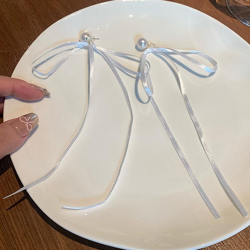 

Корейский стиль Милые свежие ленточные серьги-гвоздики с подвесками в виде банта, модные серьги-гвоздики с жемчугом и сердечками, пряжки для ушей для девочек, украшения для балетных ушей белый