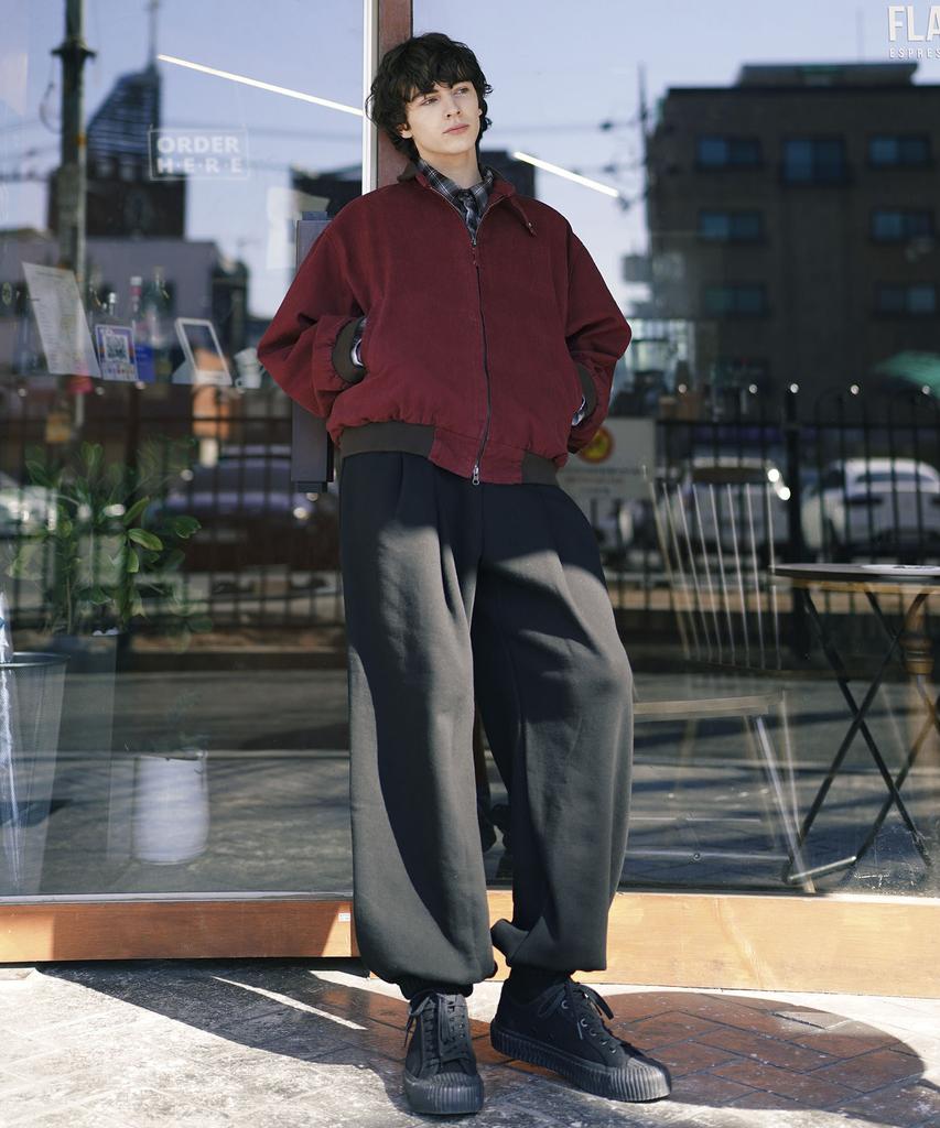 PUNCHLINE From Over Double-Tuck Balloon Sweatpants Black Nslp9185