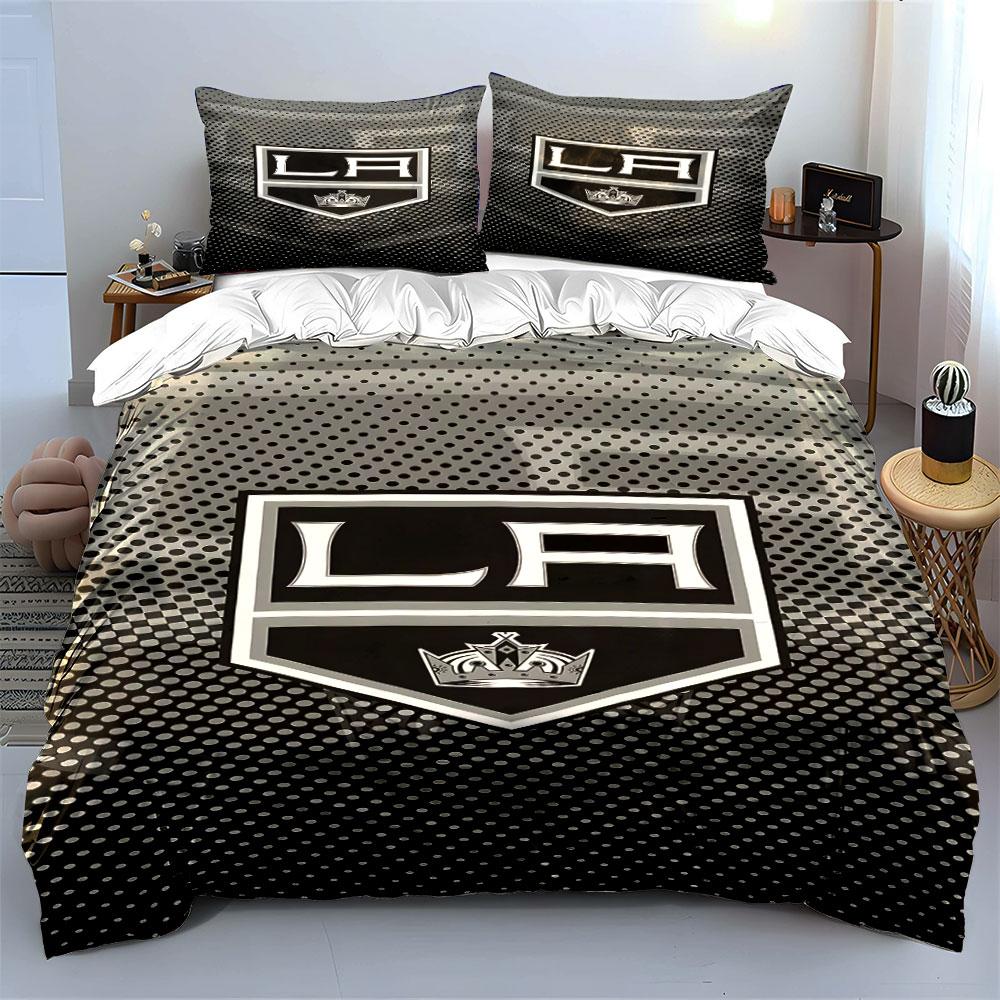 "LA Logo with Crown on Black Pattern" Print Bedding Set Duvet Cover Pillowcases (1* Duvet Cover 2* Pillowcases Do Not Include Comforter)