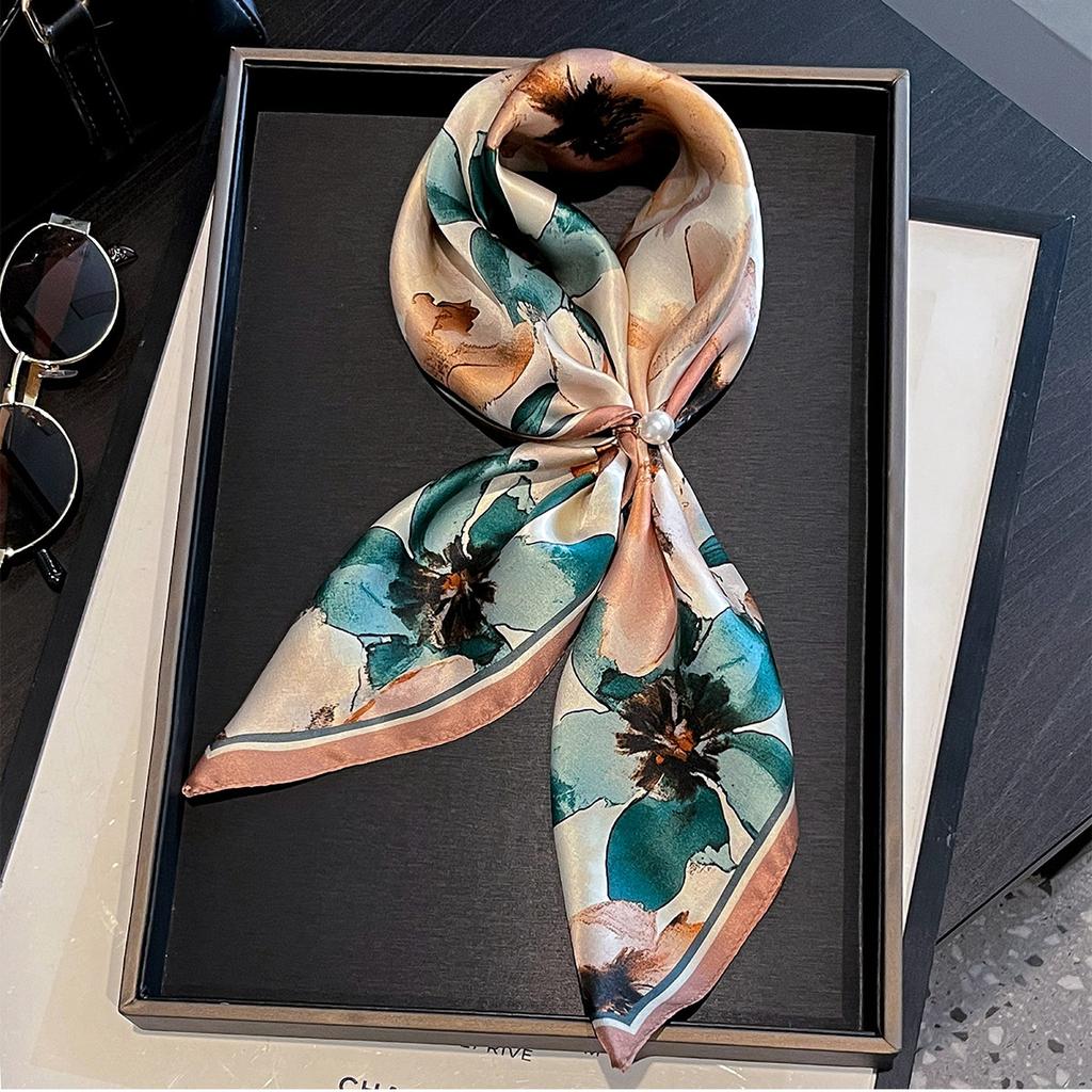 Luxury Brand 100% Natural Silk Scarf Women Design Small Square Shawl Hair Ribbon Headband Fashion Neckerchief Bandana