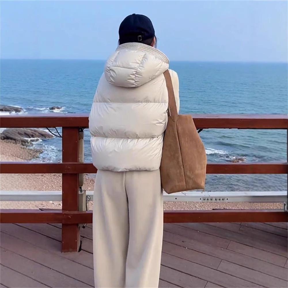 Women's 2024 Winter Short Hooded Slimming Down Puffer Vest