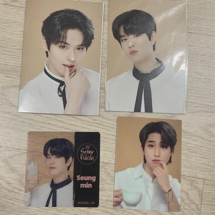 

Straykids Japan Cafe Popup Store Pre-order Benefit Batch