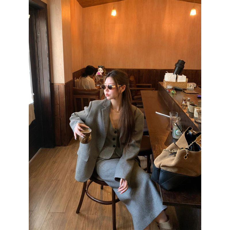 

Kumikumi Блейзеры Высокого Чувства Внутренняя одежда Жилет Жилет Женский Осень Похудение Юбка Длинное платье Костюм-тройка Vest L