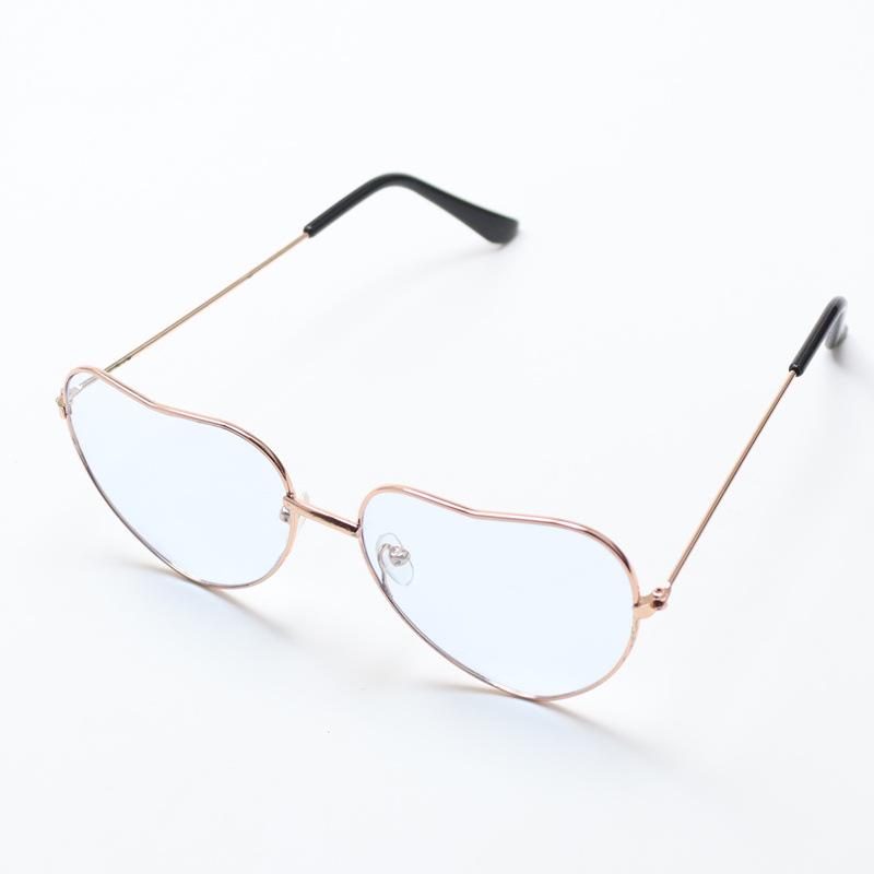 Korean Style Retro Peach Heart Sunglasses with Ocean Lens - Unisex Fashionable Heart-Shaped Eyewear