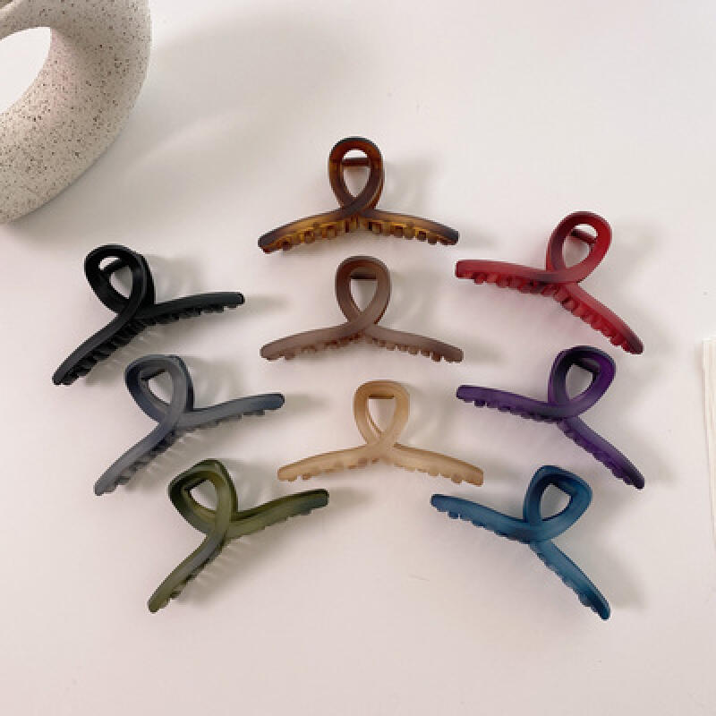 Matte Gradient Matte Twist Updo Hair Clip Blue