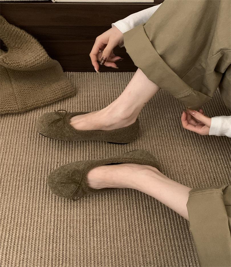 Sweet Bow Fluffy Shoes for Women's Outer Wear 2025 Autumn and Winter New Flat Bottom, Light, Comfortable and Warm Mary Jane Cotton Shoes