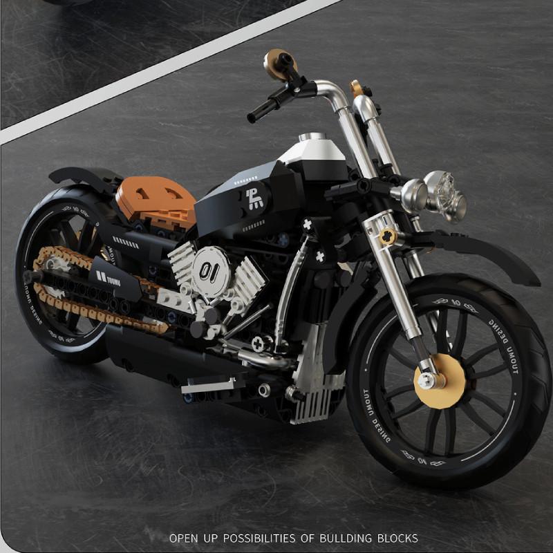 Tuomu Hanlei Retro Motorcycle Assembly Building Block For Creative Building Enthusiasts