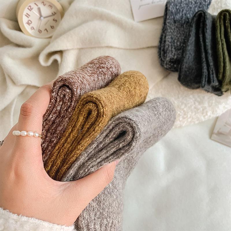 Autumn Winter Thicken Warm Boots Floor Socks Wool Socks Women Japanese Fashion Harajuku Vintage Thermal Long Sock for Women Grey