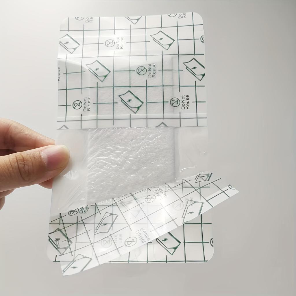 20/50pcs Waterproof Transparent Film Dressing, Self-Adhesive PVC Gauze Bandages with Padding, Ideal for Showering & Water Sports