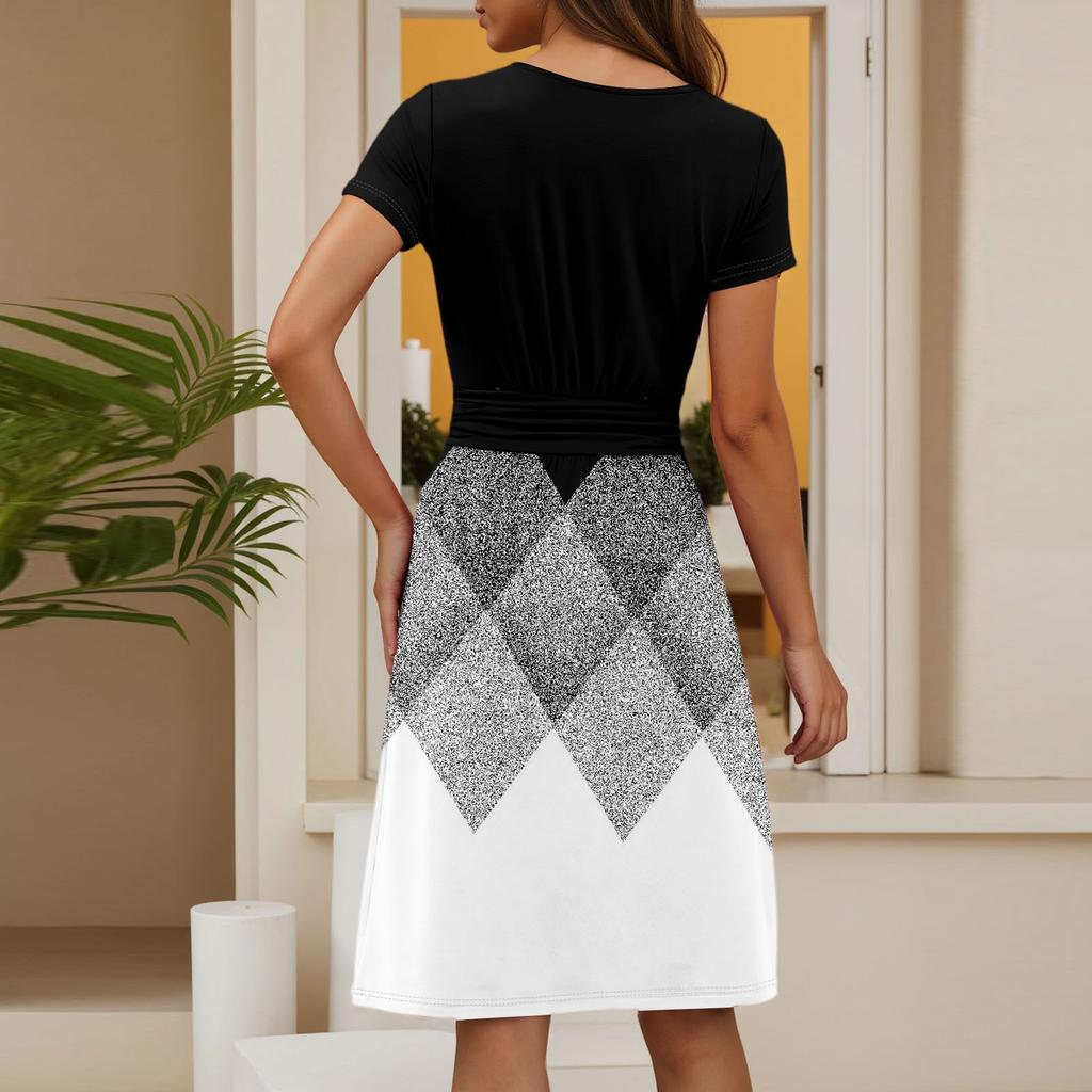 Women's Casual Fashion Round Neck Pleated Short Sleeve Floral Print A-Line Midi Dress