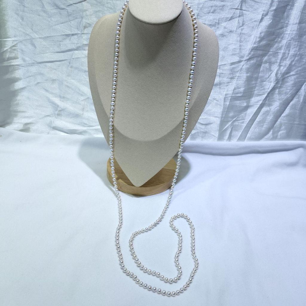 Near-Round Freshwater Pearl Necklace, Stackable Double-Layer Design, Light Luxury, Versatile Long Chain.