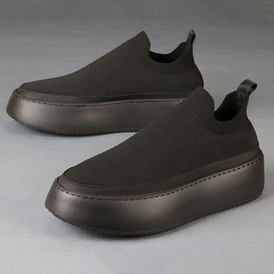 Calzini e scarpe casual estive in rete traspirante per uomo, nuova edizione coreana, suola spessa, scarpe da uomo alte, scarpe da uomo pigre