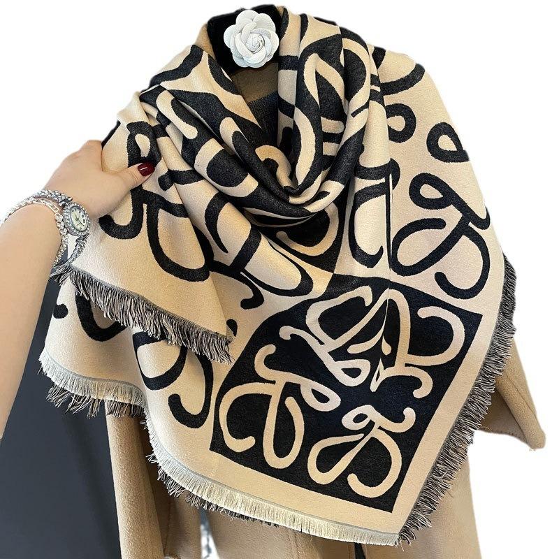 Autumn and winter jacquard square scarf women's light luxury high sense thickened shawl fashion versatile imitation cashmere scarf
