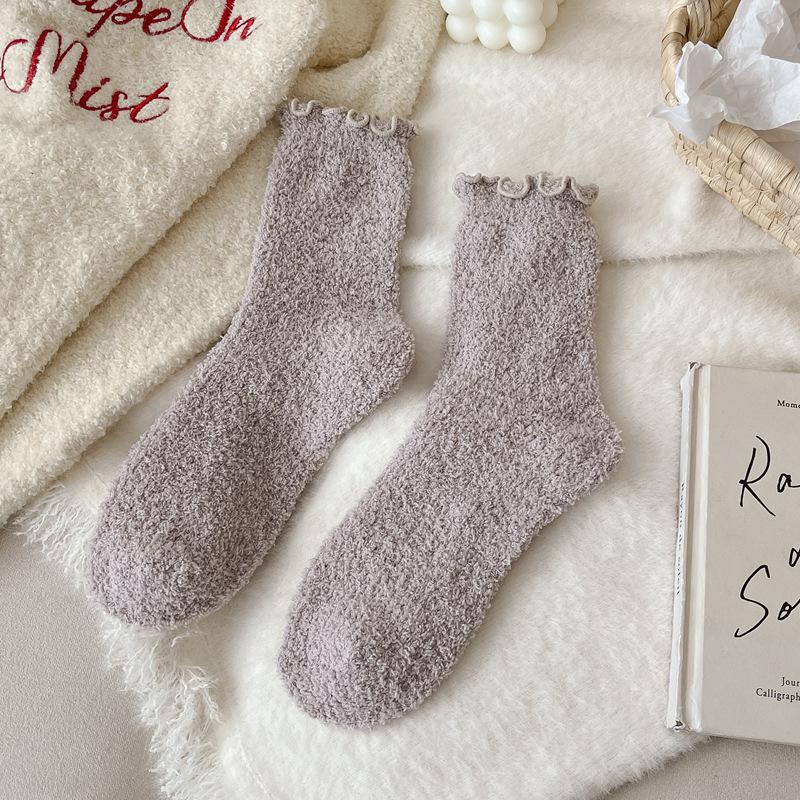 Fungus Edge Coral Fleece Socks Women'S Winter Warm Feet Thickened Warm Medium Tube Home Floor Socks Lace Solid Color Women'S Socks