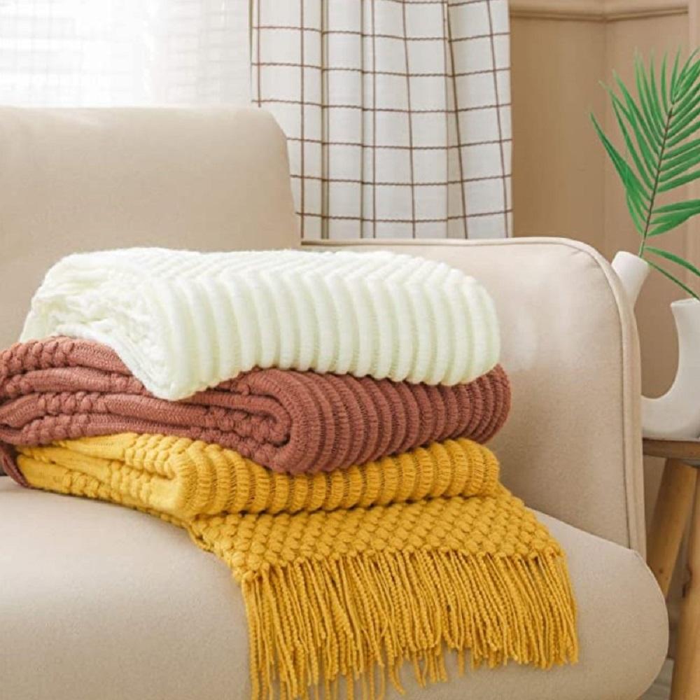 Acrylic Yellow Knitted Throw Blankets Cozy Chunky Lightweight Oversized Blankets Throw with Tassels Gift Travel Knitted Blankets