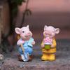 yangyizhi 2PCS Micro Landscape Ornaments, Mini Pig Figurines, Durable Resin Waterproof for Potted Plant Landscaping