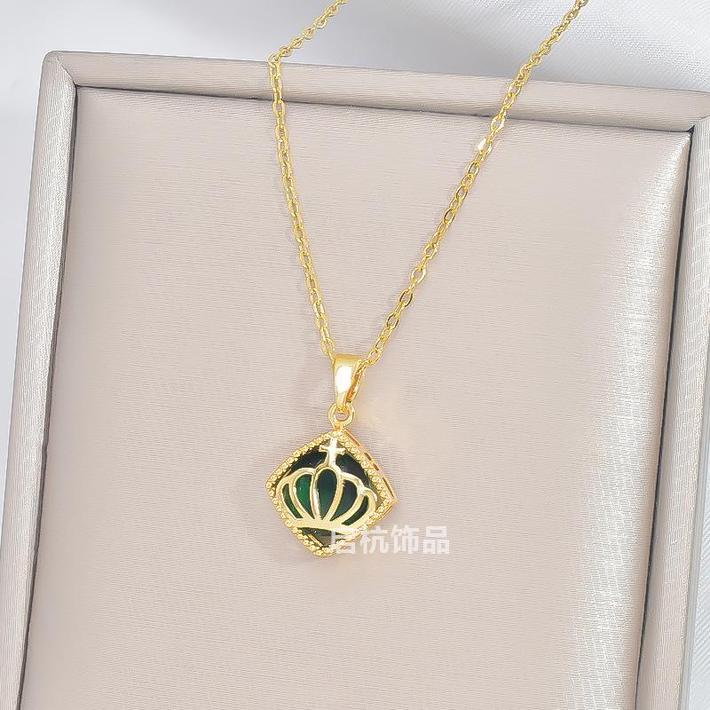 Xiulu Small Crown Necklace Female Simple Trend Personality Versatile Zircon Pendant Star Same Style