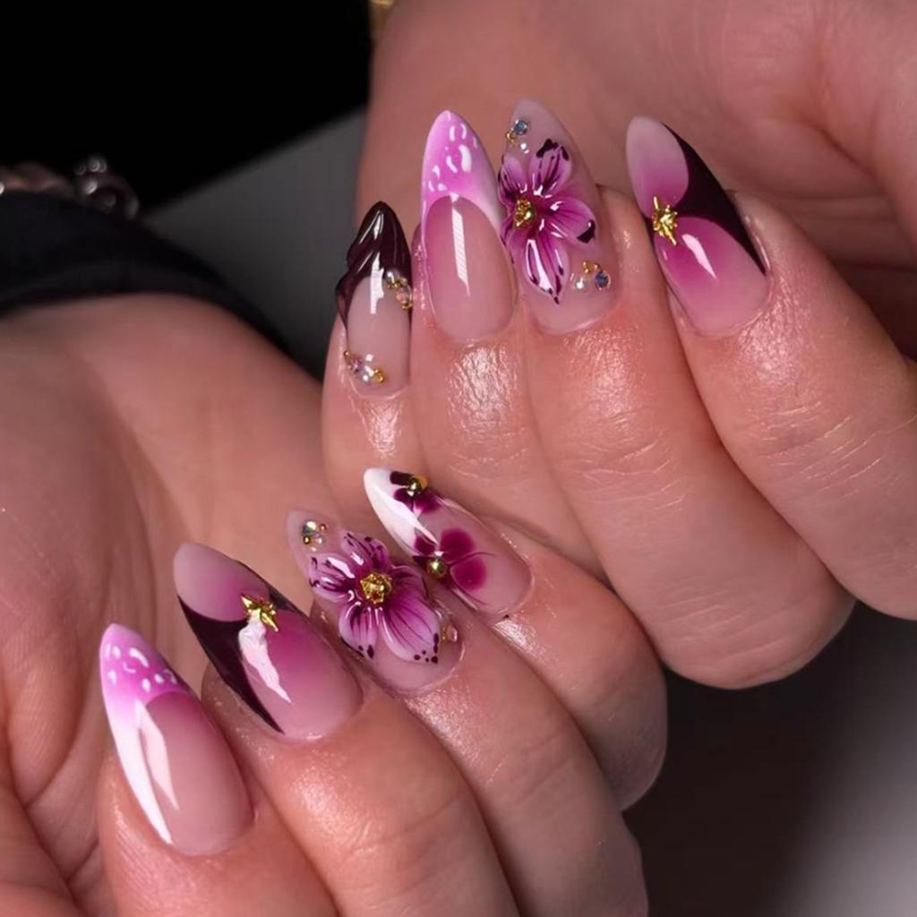 24Pcs Short Oval Pink Press On Nails With Golden Flowers Retro Gradient Summer Cute Full Cover Almond False Nail Tips