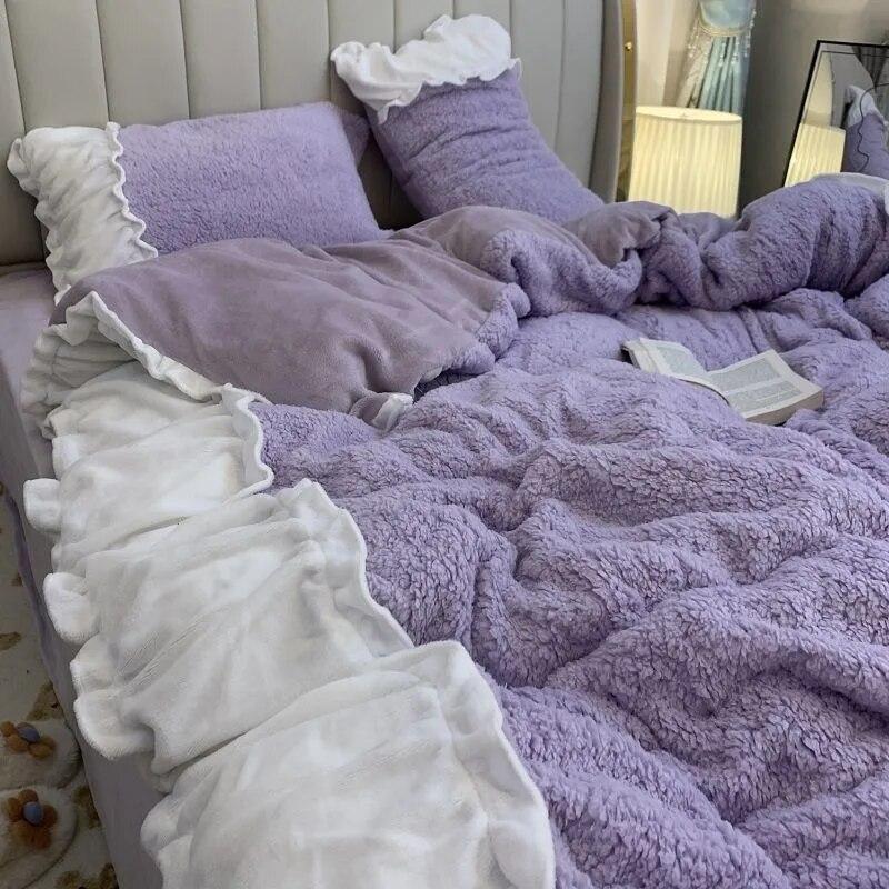 Home Textile Winter Warm Lambswool Duvet Cover Bed Sheets and Pillowcases 4pcs Set Thick Coral Velvet Thin Comforter Bedding Set