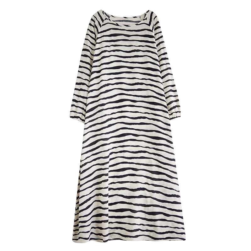 Japanese Retro Long Sleeve Age Reducing Plus Size Casual Long Dresses