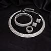 Luxuriöses mehrreihiges Diamant-Choker-, quadratisches Ohrring- und Ring-Set - Hochwertiger vierteiliger Damenschmuck
