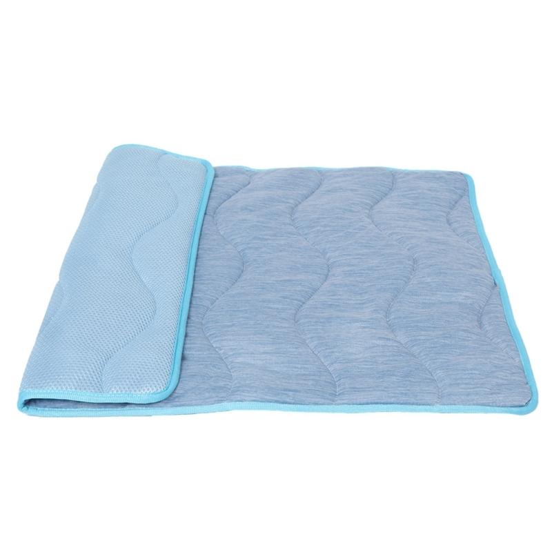 Reversible Pet Cooling Mat, Dogs and Cats, Washable Large Bed Cushion for Kennels, Sofa Use and Indoor Room Area